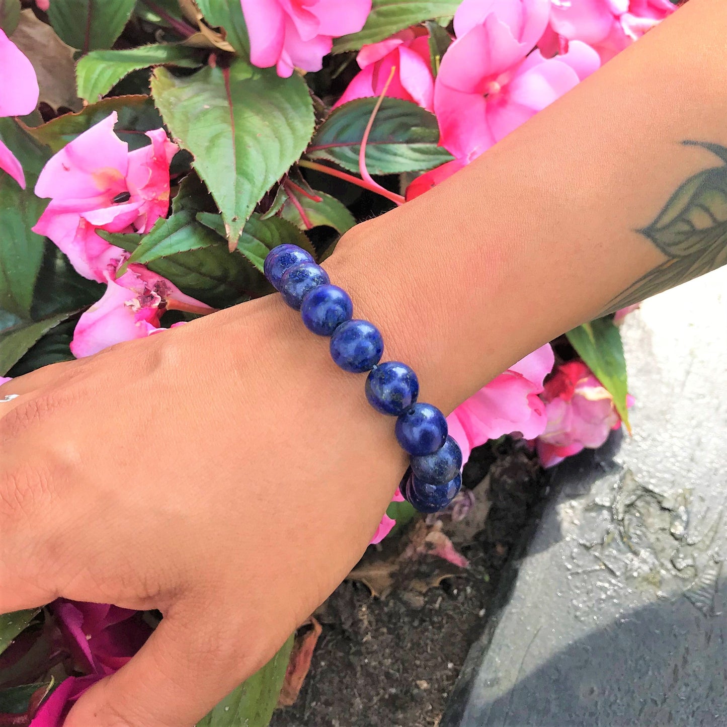 Lapis Lazuli Bracelet, Lapis Lazuli Stretch Bracelet | by nlanlaVictory